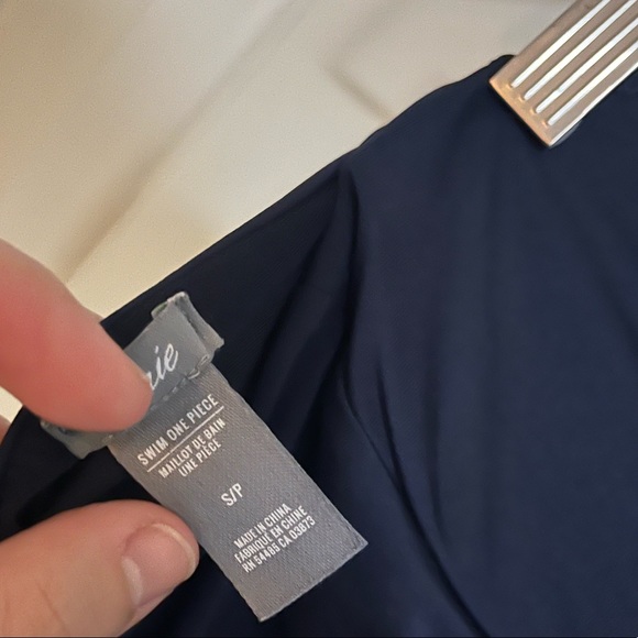 Aerie Navy blue lace up front one piece halter swimsuit size S - Picture 5 of 6